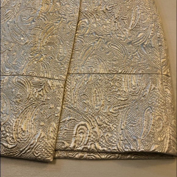 J. Crew Origami Skirt in Metallic Matelasse Mini Wrap Front - Cream Size 4, 8 - Picture 4 of 16